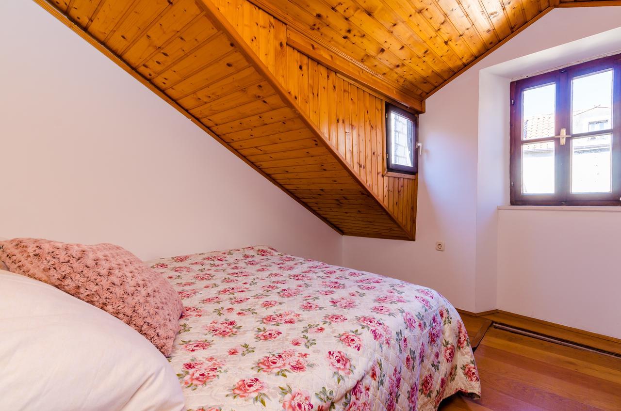 Holiday Home St George ดูบรอฟนิก ภายนอก รูปภาพ